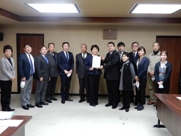 令和５年１月６日　仙台市高齢者介護四団体による仙台市長に対する要望が行われ立ち会いました。
